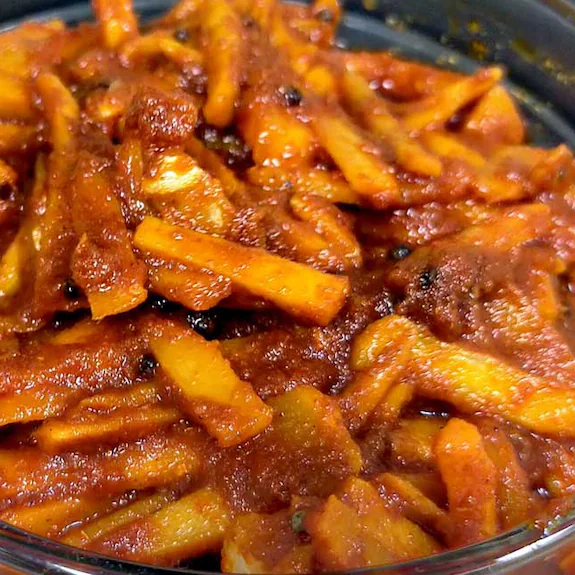 Mango Ginger Pickle 400 gm - Image 3